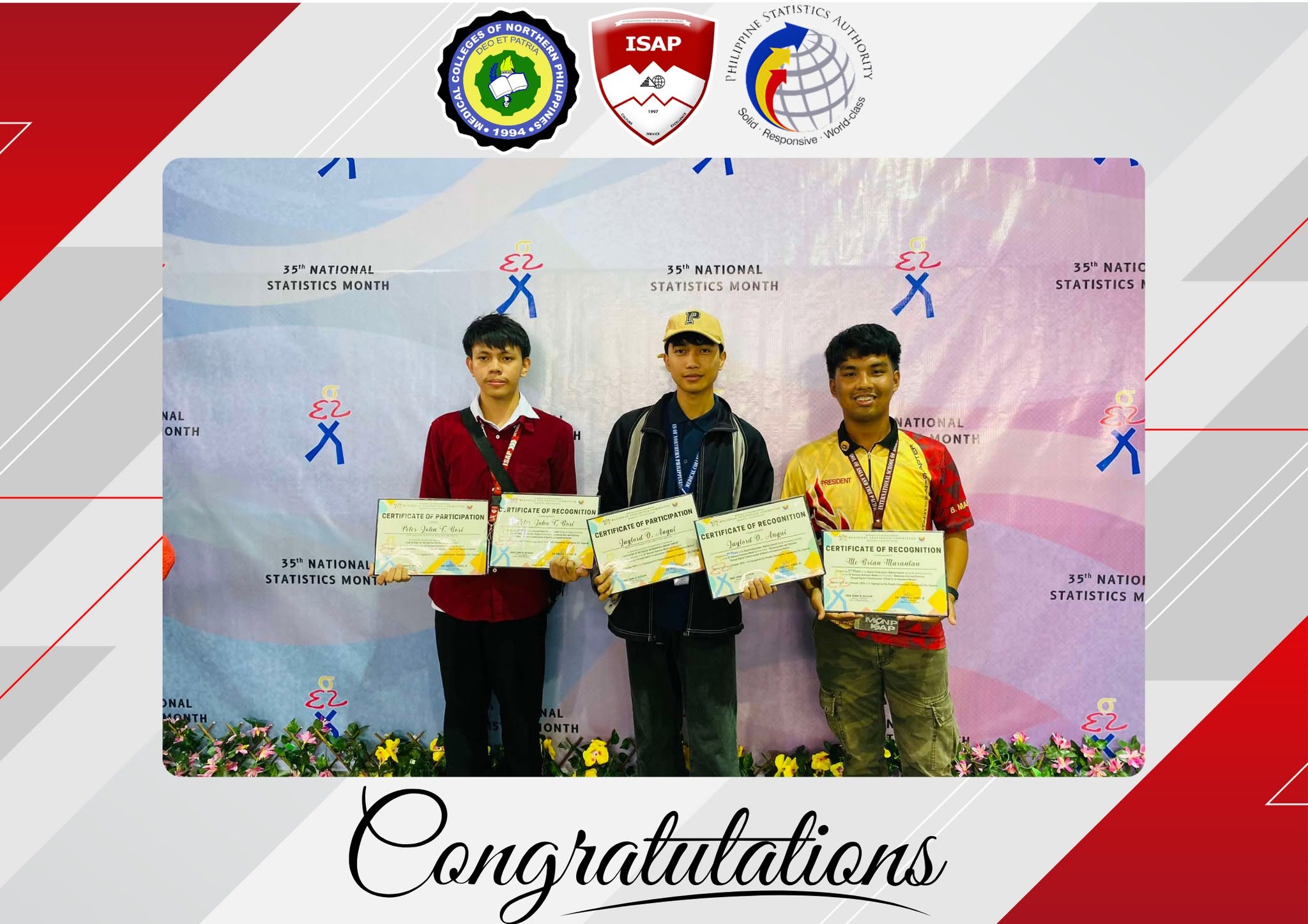 Digital Infographics Making Contest student winners on stage
