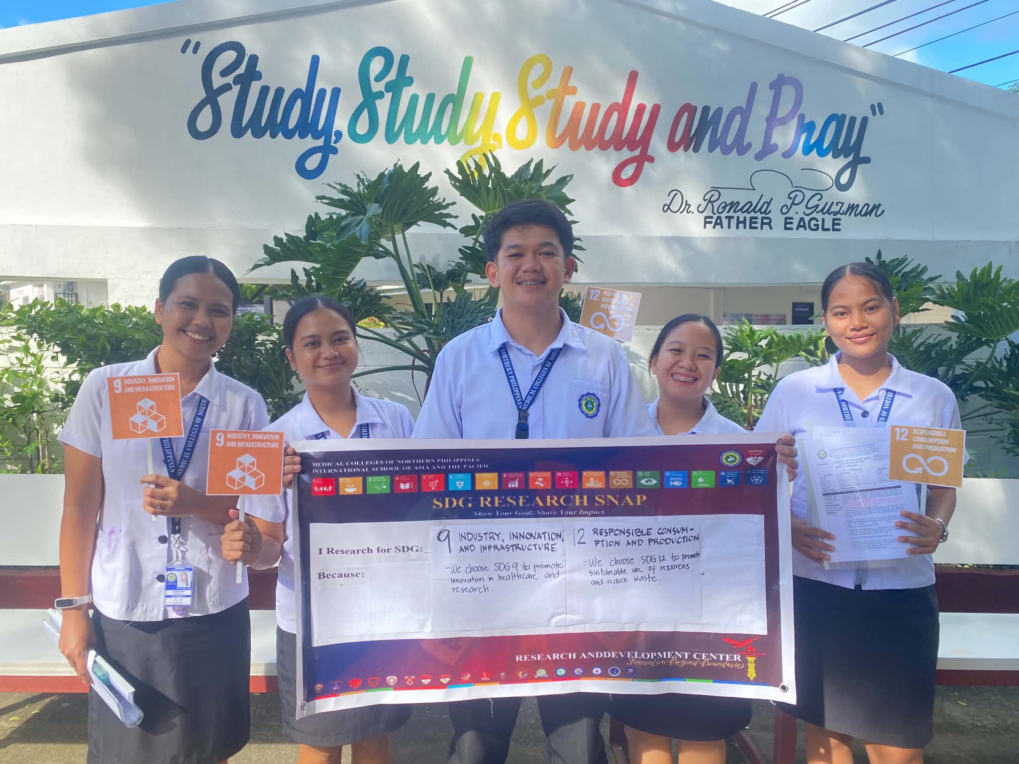 Pharmacy researchers showcasing proposed studies aligned with SDG 9 and SDG 12 with proposal manuscripts