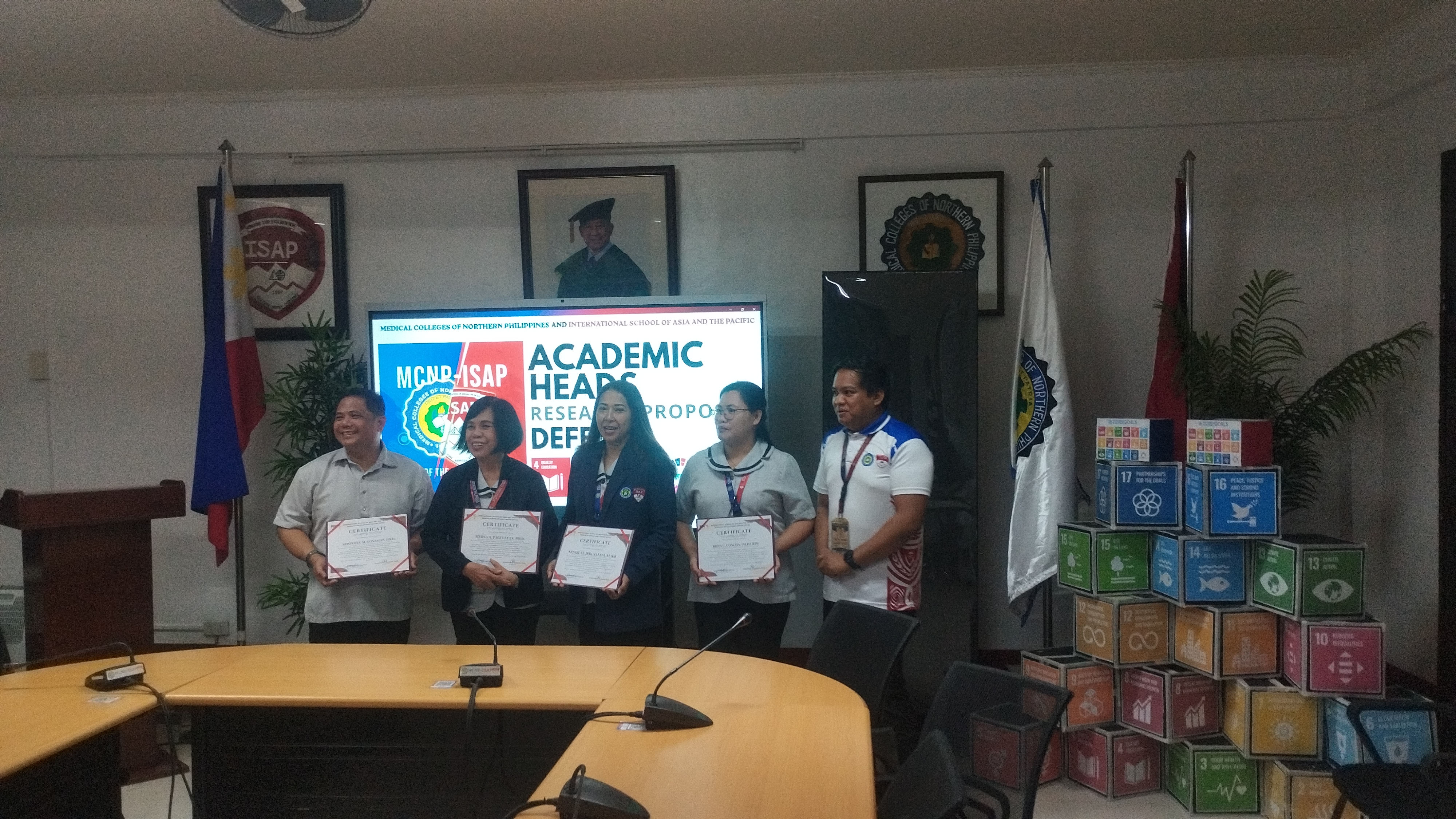 Academic heads and evaluators certificate presentation