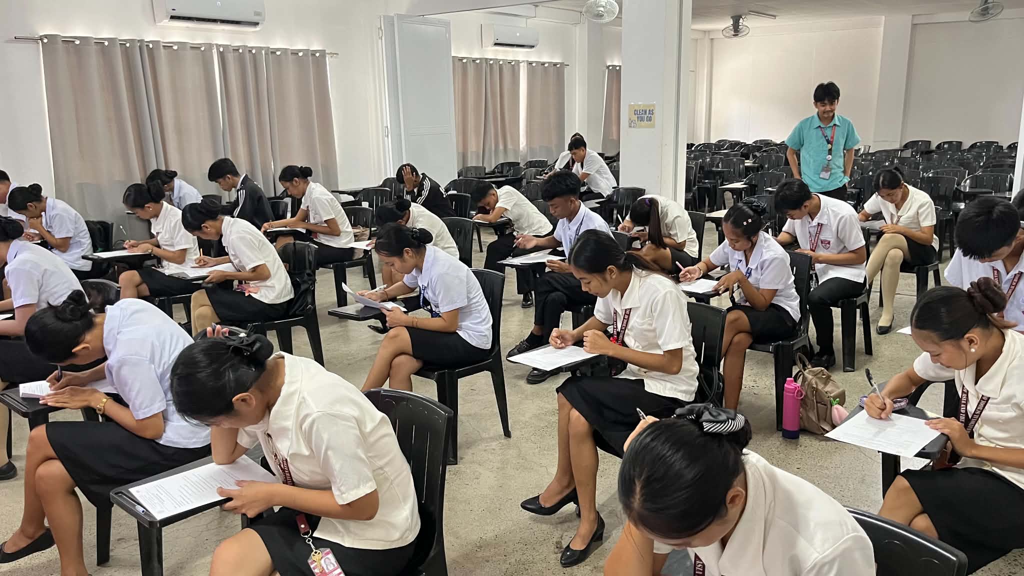 Active problem solving and calculations during Quiz Bee rounds